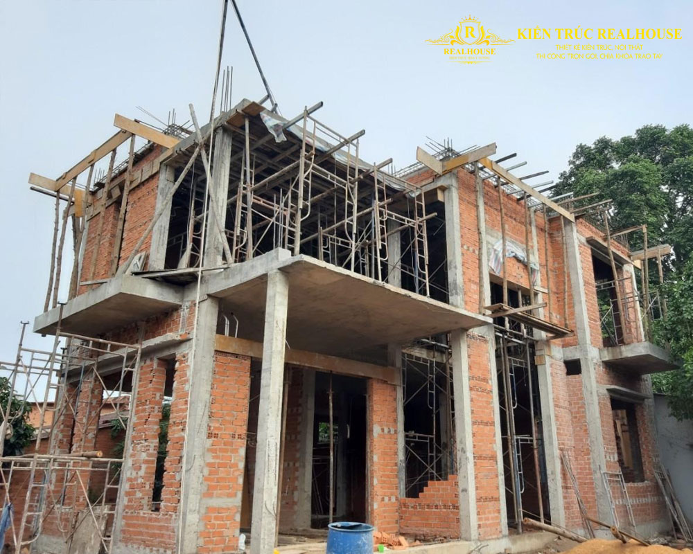 Cac-yeu-to-anh-huong-den-gia-xay-tho-nha-2-tang-realhouse