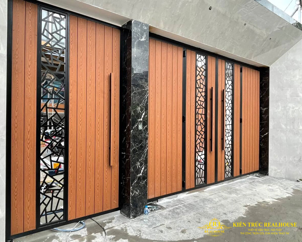 Cong-go-nguyen-khoi-sang-trong-realhouse