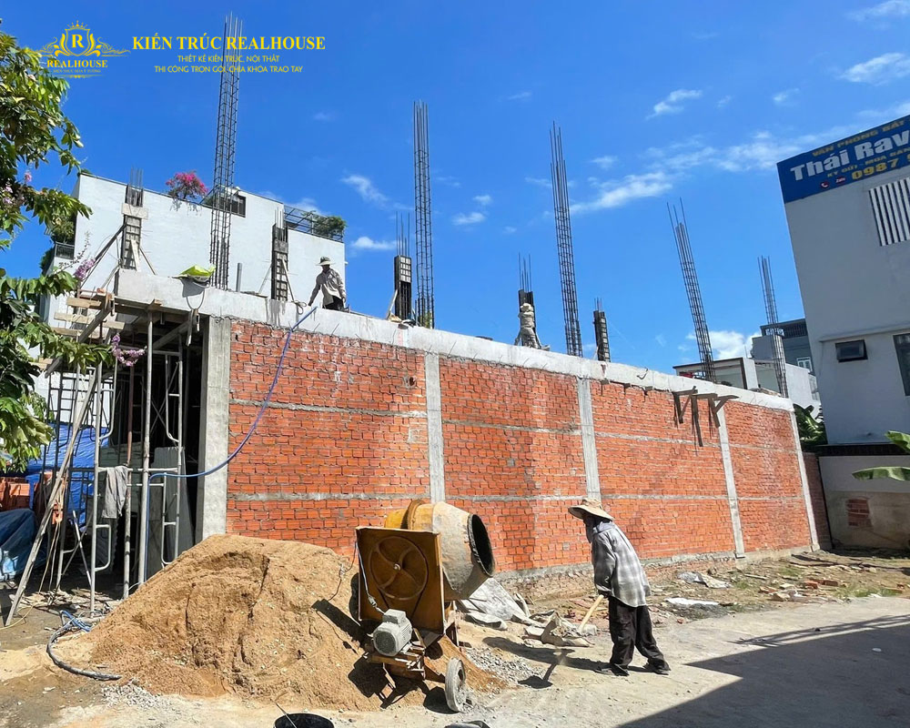 Cong-ty-kien-truc-do-realhouse