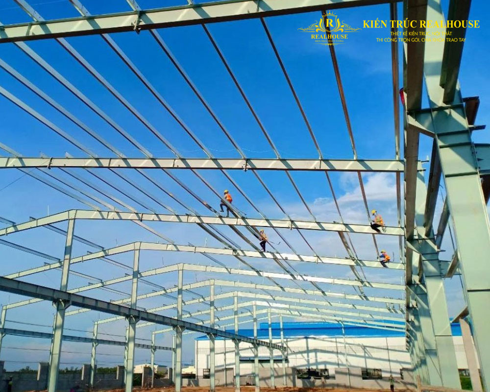 Vi-sao-nen-chon-dich-vu-thi-cong-nha-xuong-realhouse