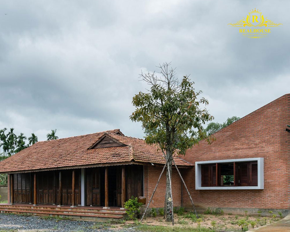 Cac-mau-nha-chu-u-cap-4-duoc-ua-chuong-nhat-4-realhouse