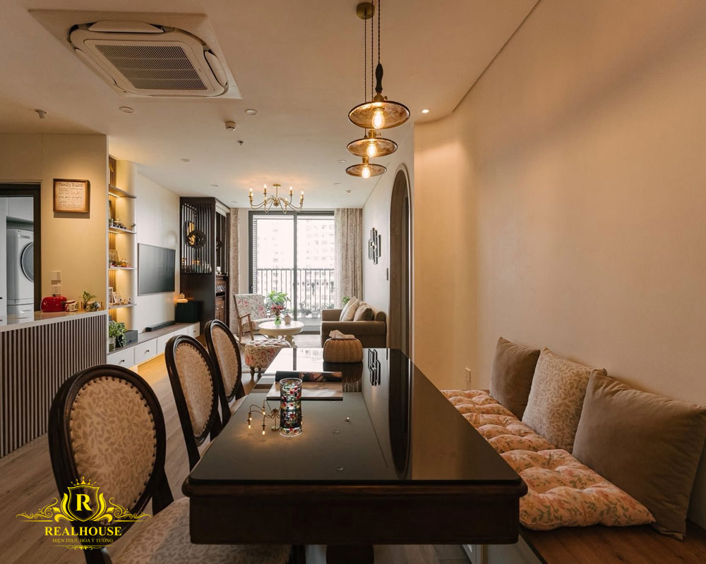 Mau-nha-cap-4-mai-thai-bep-lien-ke-phong-khach-realhouse