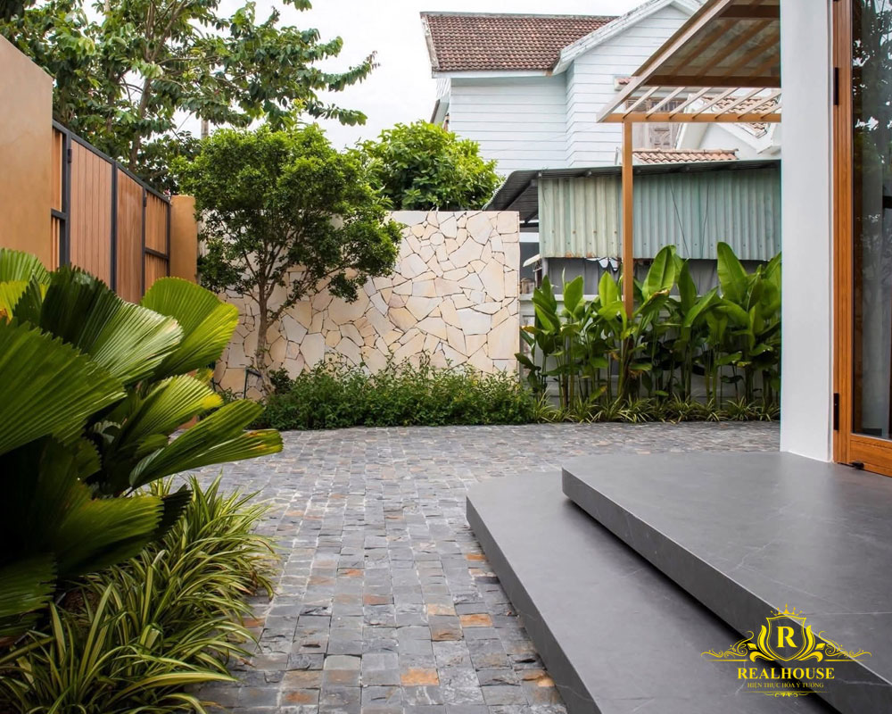 Nha-vuon-nong-thon-thoang-mat-realhouse