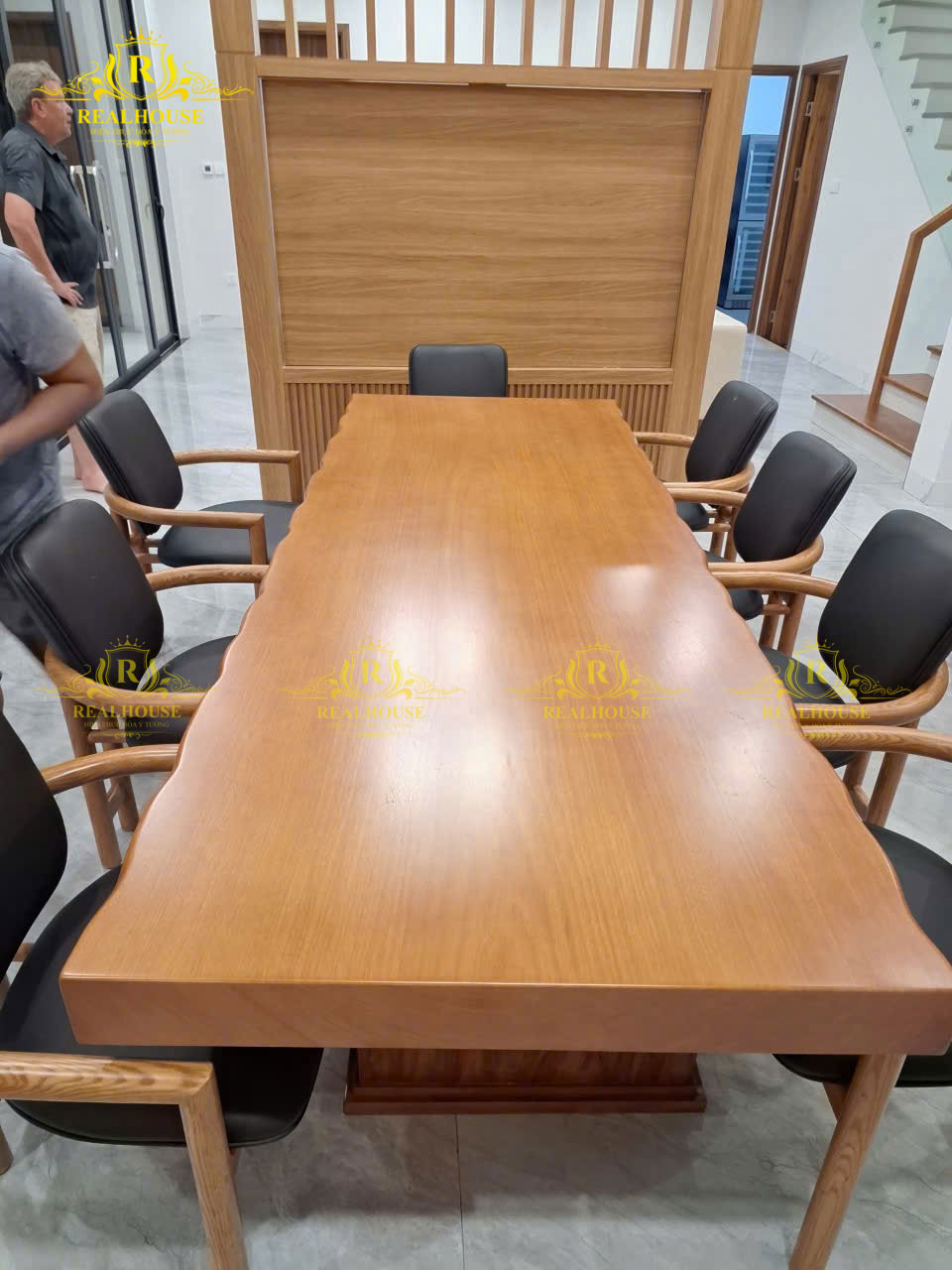 Nhung-hinh-anh-thuc-te-cua-du-an-biet-thu-hien-dai-2-tang-ma-real-house-thuc-hien-1-realhouse