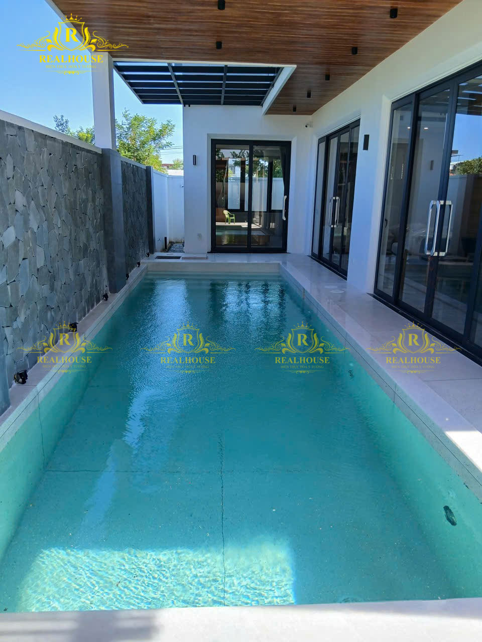 Nhung-hinh-anh-thuc-te-cua-du-an-biet-thu-hien-dai-2-tang-ma-real-house-thuc-hien-realhouse