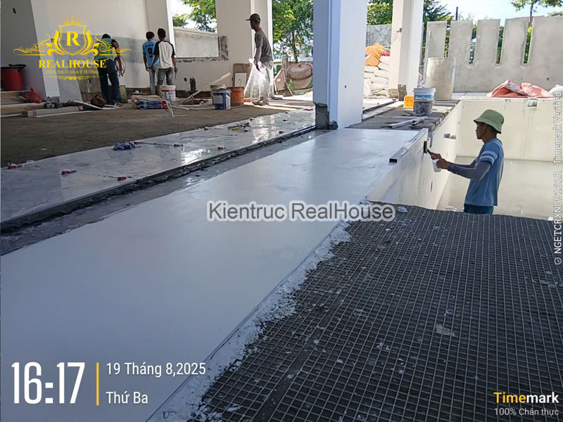 Thiet-ke-thi-cong-tron-goi-biet-thu-hien-dai-2-tang-o-dien-ban-13-realhouse