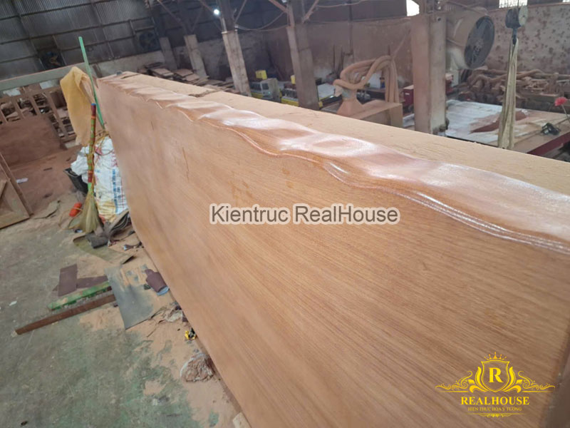 Thiet-ke-thi-cong-tron-goi-biet-thu-hien-dai-2-tang-o-dien-ban-16-realhouse