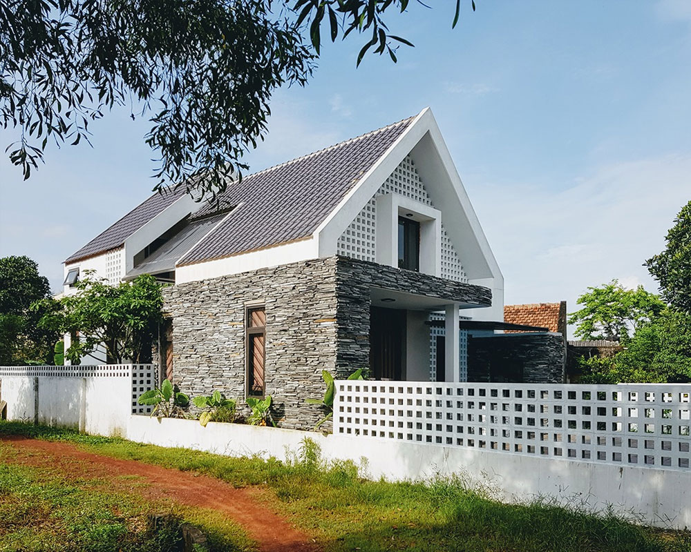 Nha-cap-4-2-mai-xuoi-hien-dai-realhouse