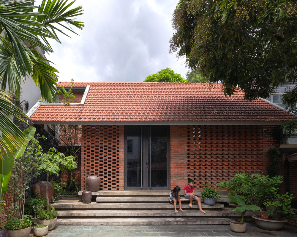 Nha-cap-4-mai-ngoi-do-realhouse