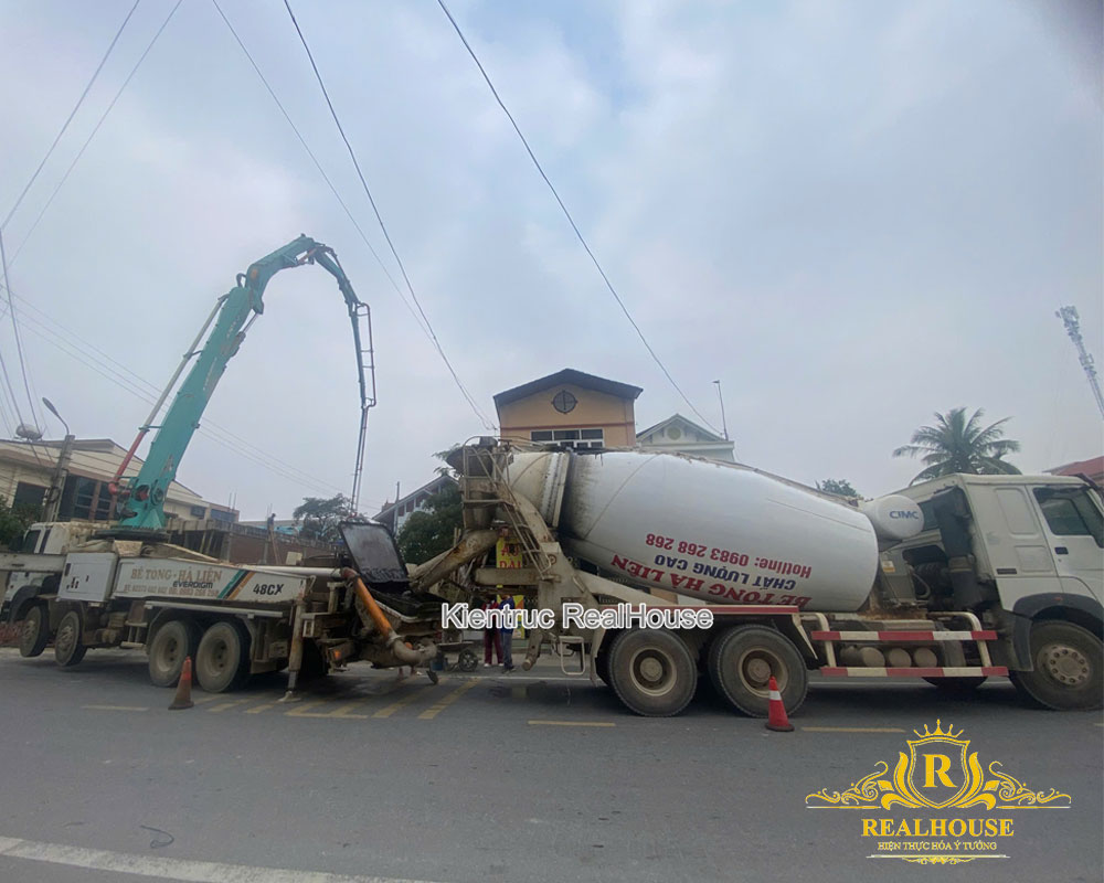 Thiet-ke-thi-cong-nha-pho-2-tang-chi-hung-o-thanh-hoa-realhouse