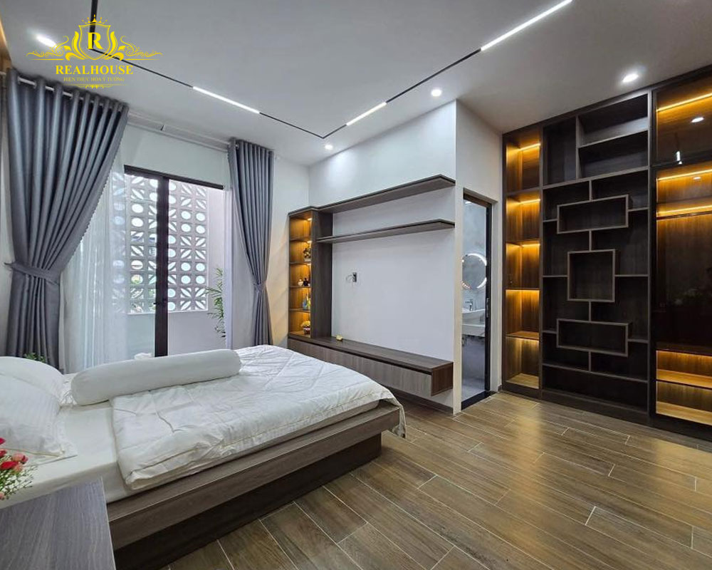 Bo-tri-cong-nang-khoa-hoc-cho-3-phong-ngu-realhouse