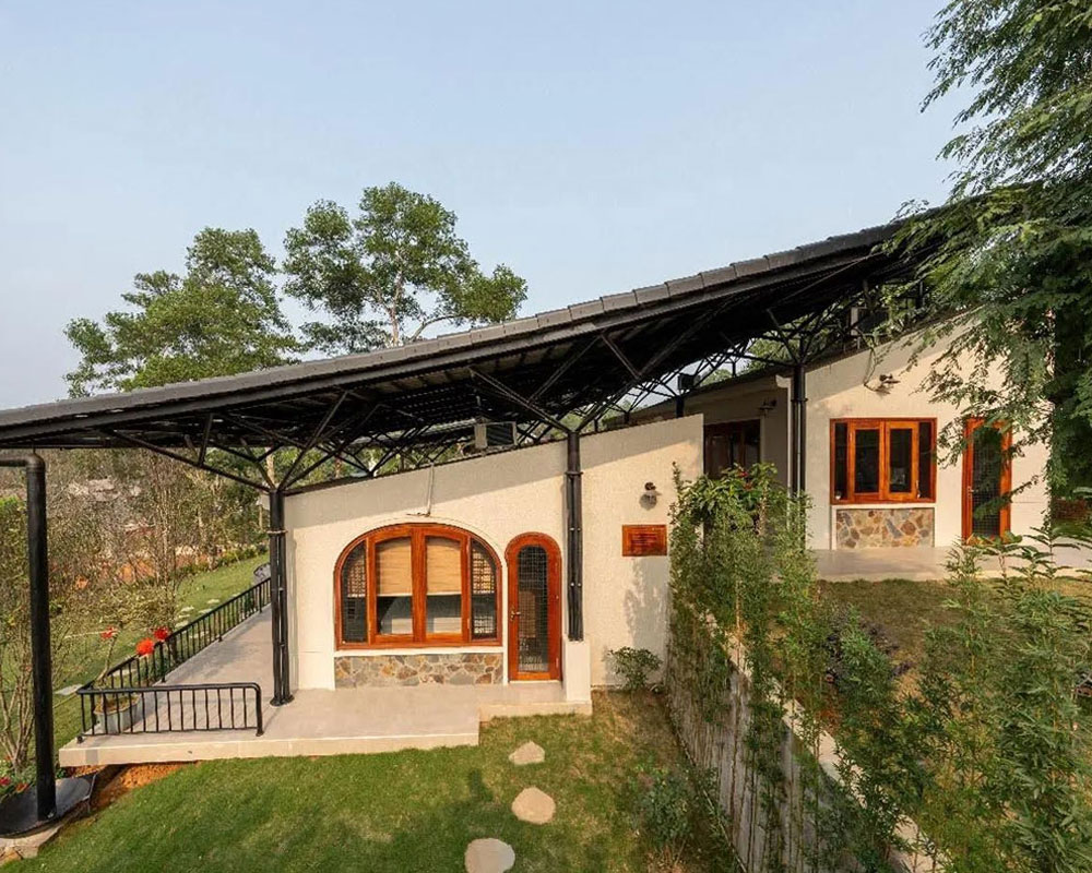 Nha-cap-4-san-vuon-o-giua-phong-cach-toi-gian-realhouse