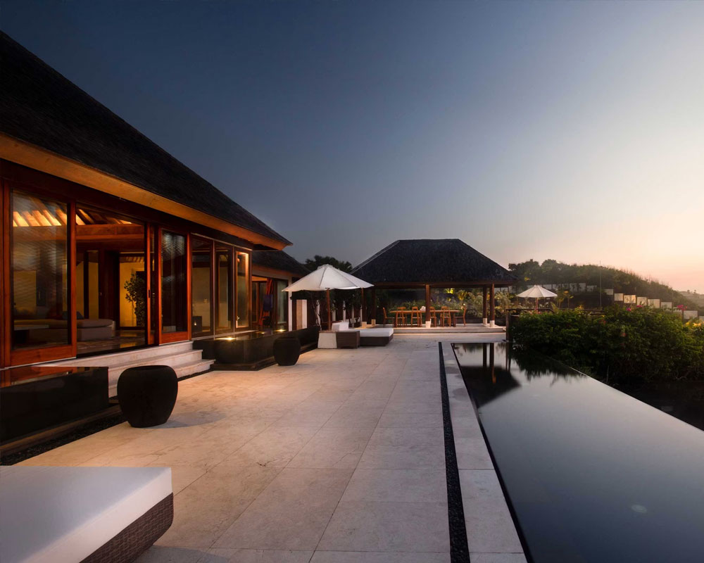 Mau-biet-thu-hien-dai-nghi-duong-3-realhouse